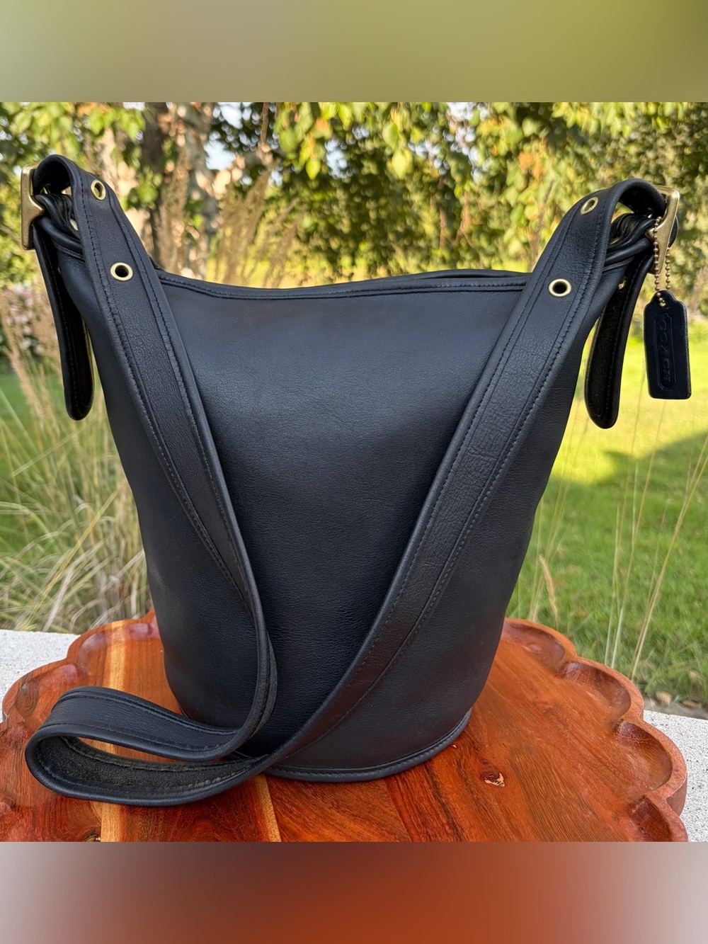 Vintage COACH Helen’s Legacy Black Leather Duffle Bucket 9953 EUC
